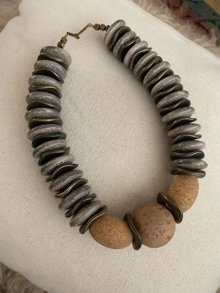 Cork & Stone Necklace (Category: Jewelry) located in Etobicoke. Submitted by christinalavoie (Listing ID 1324379286, Image 1). Description: .