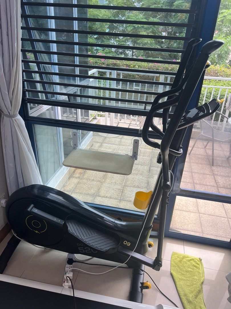 Decathlon Domyos 520 cross trainer