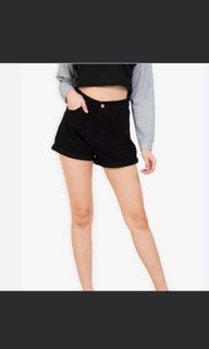 (Category: ) located in . Submitted by shopwithme_90 (Listing ID 1324440978, Image 1). Description: .