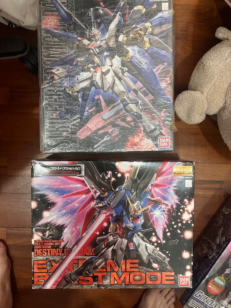 DESTINY and Strike Freedom Gundam (Category: Gundam Model Kits) located in Singapore. Submitted by shoedog (Listing ID 1324405335, Image 1). Description: PM for price and nego Destiny -sold Strike Freedom Destiny extreme blast mode - sold Infinite Justice- Sold Astrea-Sold.