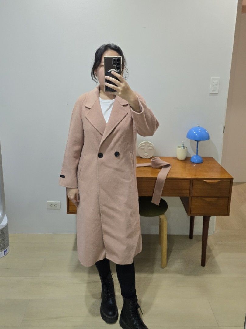 Dusty Pink Coat (Category: Coats, Jackets and Outerwear) located in Taguig. Submitted by c_rivera (Listing ID 1324457713, Image 3). Description: Light weight coat not heavy. For Autumn weather. very nice color in actual. fits M to semi-Large frames. wearer is medium and 5'4 height. best fit Medium. length 39" armpit to armpit 19" bought in korea..