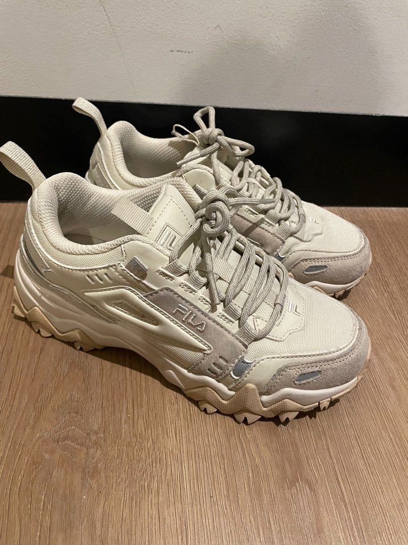 Fila disruptor cream shop