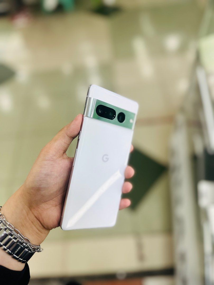 Google pixel 7 Pro 128GB OPENLINE NO ISSUES US VARIANT (Category: Google Pixel) located in San Juan City. Submitted by saabangadgetshop (Listing ID 1324521316, Image 3). Description: Onhand | Pre-owned Google pixel 7 Pro 128Gb Us variant OPENLINE NO HIDDEN ISSUES NO HISTORY OF REPAIR 99%Smooth TEST TO SAWA RESET ALL YOU WANT NOT REFURBISHED AUTHENTIC PHONE ALL WORKING Mode of Payment : ⬇️ ▪️Cash ▪️Bank Transfer ▪️Gcash 📍Installment available her