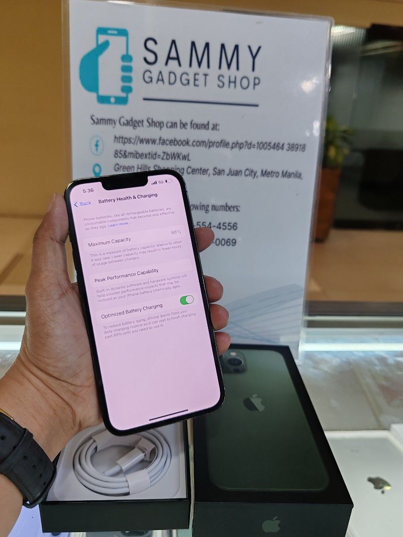 Iphone 13pro 128 preloved (Category: iPhone 13 Series) located in Quezon City. Submitted by ronalynac40976 (Listing ID 1324474405, Image 3). Description: iphone 13pro 128 factory unlock 98% batteri health good condition with box, case, usb pick up store in greenhills shopping center We ship nationwide via(lbc) +SF We accept swap/trade in We accept creditcard installment+% We accept ggives & Spaylater+% Dm or call for fast transaction 09279500069/