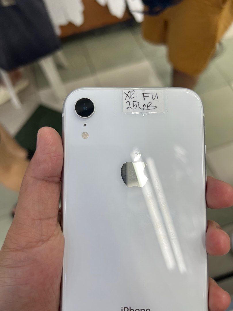 IPHONE XR (Category: iPhone X Series) located in San Juan City. Submitted by dokiee2001 (Listing ID 1324507044, Image 2). Description: RFS: [BUY AND SELL] OPEN FOR SWAP/SELLING: IPHONE XR 128GB ✅OPENLINE ANY SIM ✅99%SMOOTH ✅99%MAKINIS ✅NO HIDDEN ISSUE ✅GOOD AS NEW ✅NEVER BEEN REPAIRED ✅CAN RESET ANYTIME ✅TEST TO SAWA ✅NOT REFURBISHED ✅AUTHENTIC PHONE CHECKING: ✅FREE 3 UTOOLS ✅FREE APPLE WEBSITE OPEN FOR COD - SHOULDER BY CUSTOMER- Same day delive