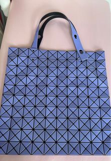 （分類：）位於 。 由 olenebear 提交（商品編號 1324398260，圖片 1）。簡介： 。