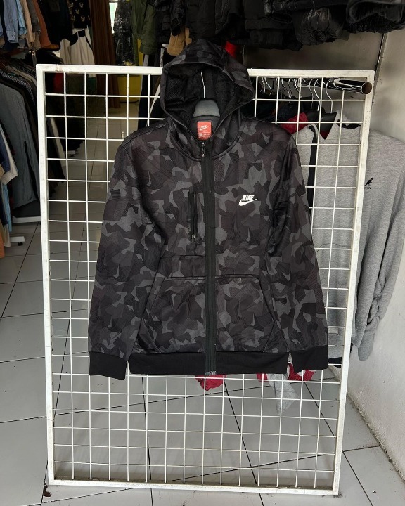 Jaket heattech hotsell