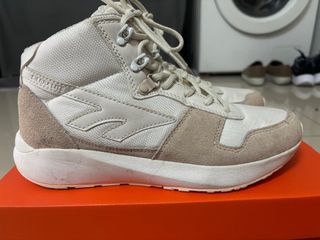 (Category: ) located in . Submitted by ulaiza (Listing ID 1324472157, Image 1). Description: .