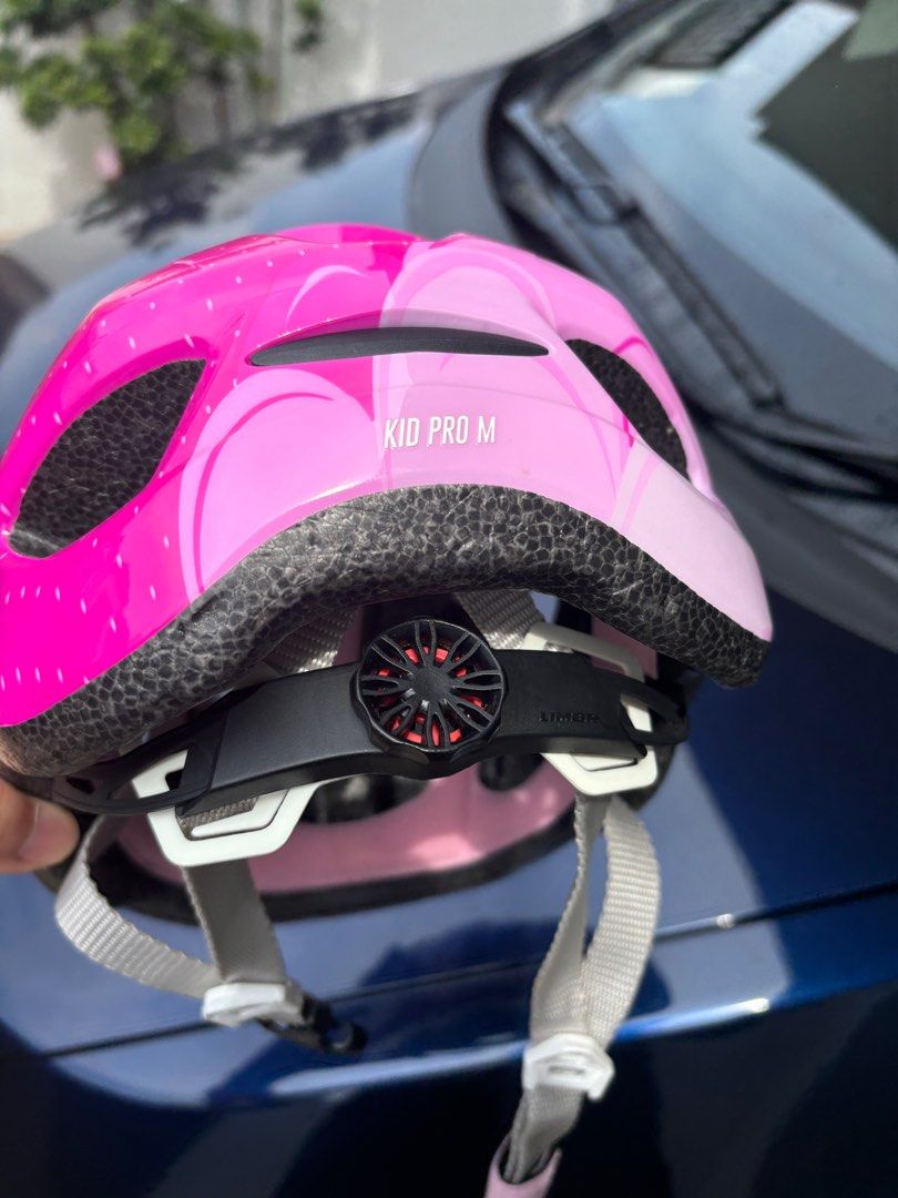 Kids M size helmet. For 5 years old to 9 years old Sports Equipment Bicycles Parts Parts Accessories on Carousell