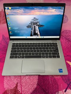 (Category: ) located in . Submitted by roseleetechsg (Listing ID 1324385098, Image 1). Description: .