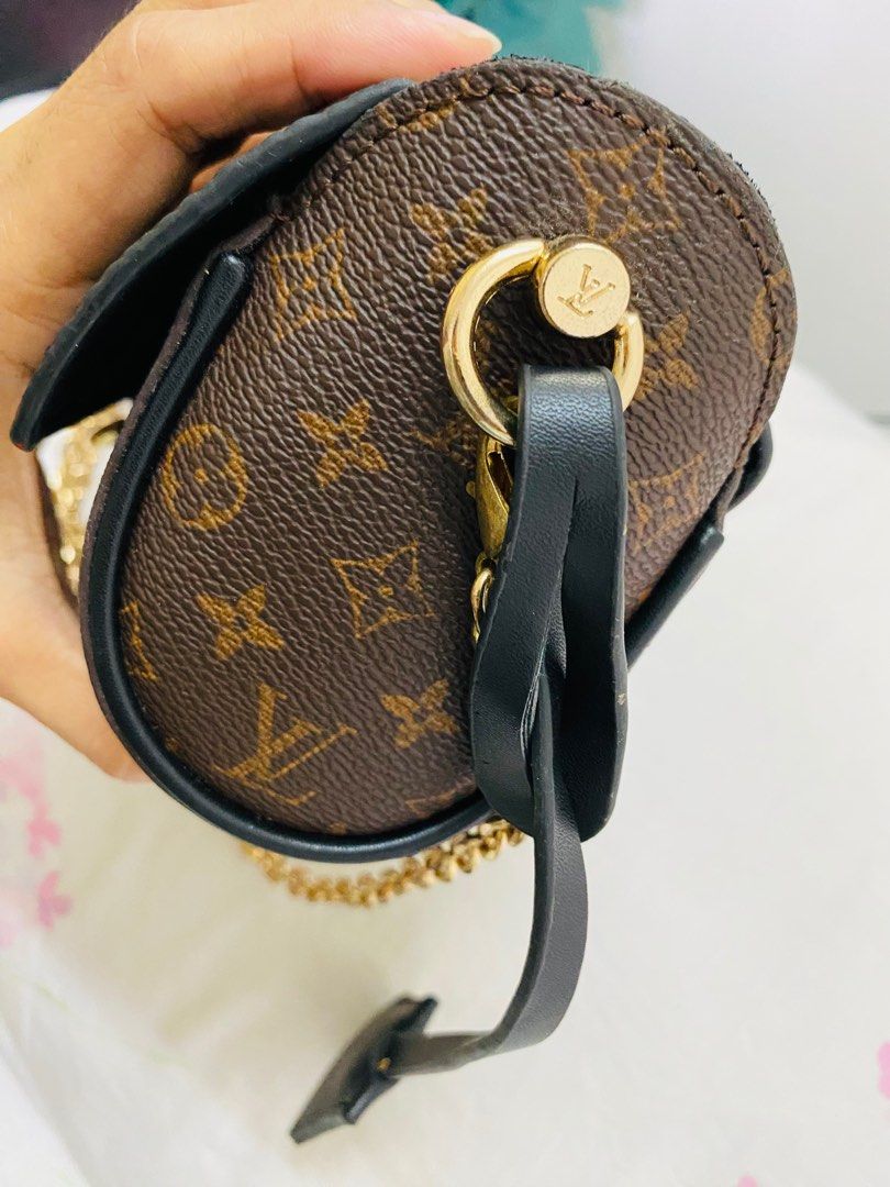 Louis vuitton crossbody phone bag glass case