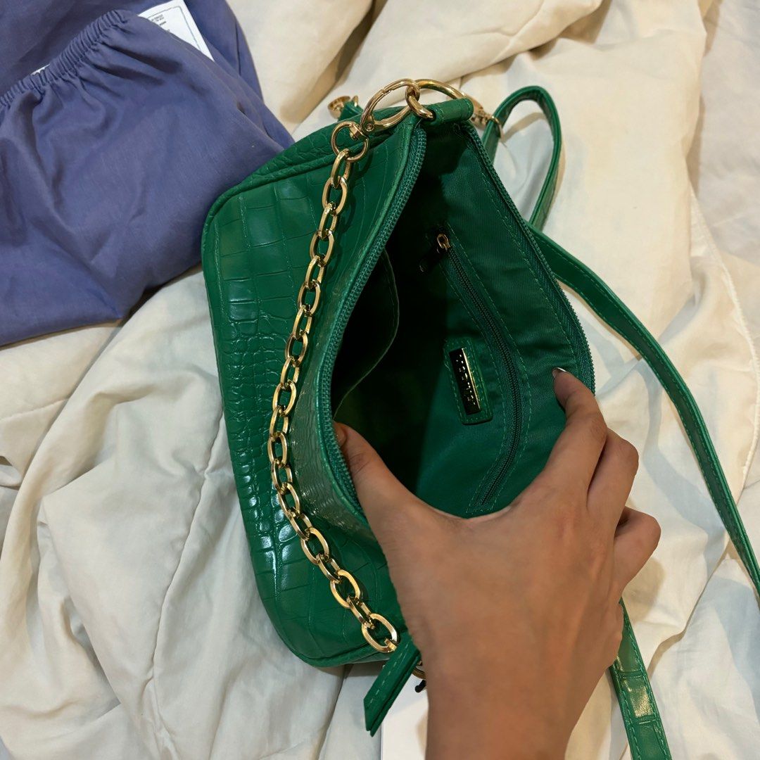 Marikai shoulder bags online