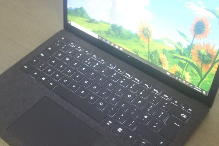 Microsoft surface Laptop 3 Touch i5 (Category: Laptops & Notebooks) located in Pasay City. Submitted by laptophubphil (Listing ID 1324393868, Image 3). Description: Microsoft surface Laptop 3 Touch i5 - 2ND HAND P 23K -RAM 8GB + SSD 256GB -2.2k resolution + Backlit keys -Touchscreen -slim and light weight 98% smooth fresh units -13.5Inch (2256x1504) Multitouch -Intel Core i5-1035G7 10thgen ICELAKE QUADCORE -RAM 8GB -SSD 256GB -INTEL Iris Plus Gra