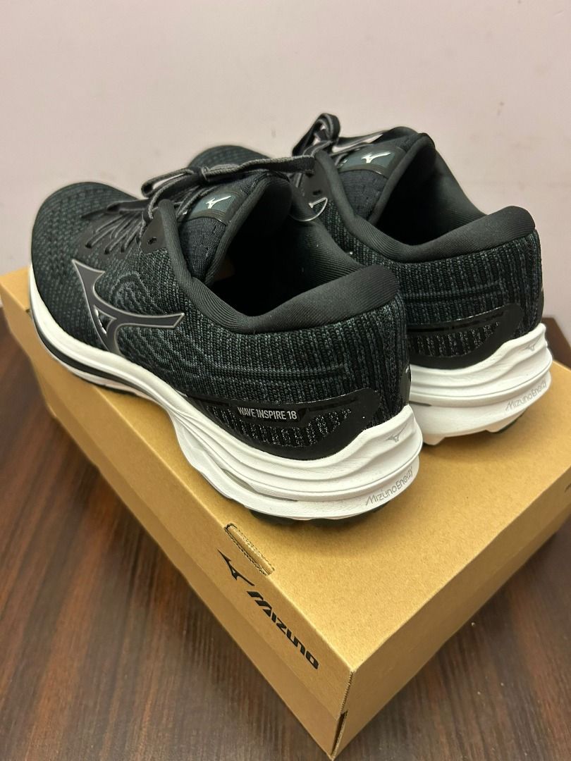 MIZUNO Running WAVE INSPIRE 18 WAVEKNIT Black Sneakers Men Size UK8.5 Carousell