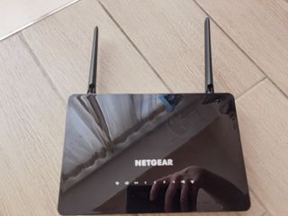 Netgear 雙頻路由器