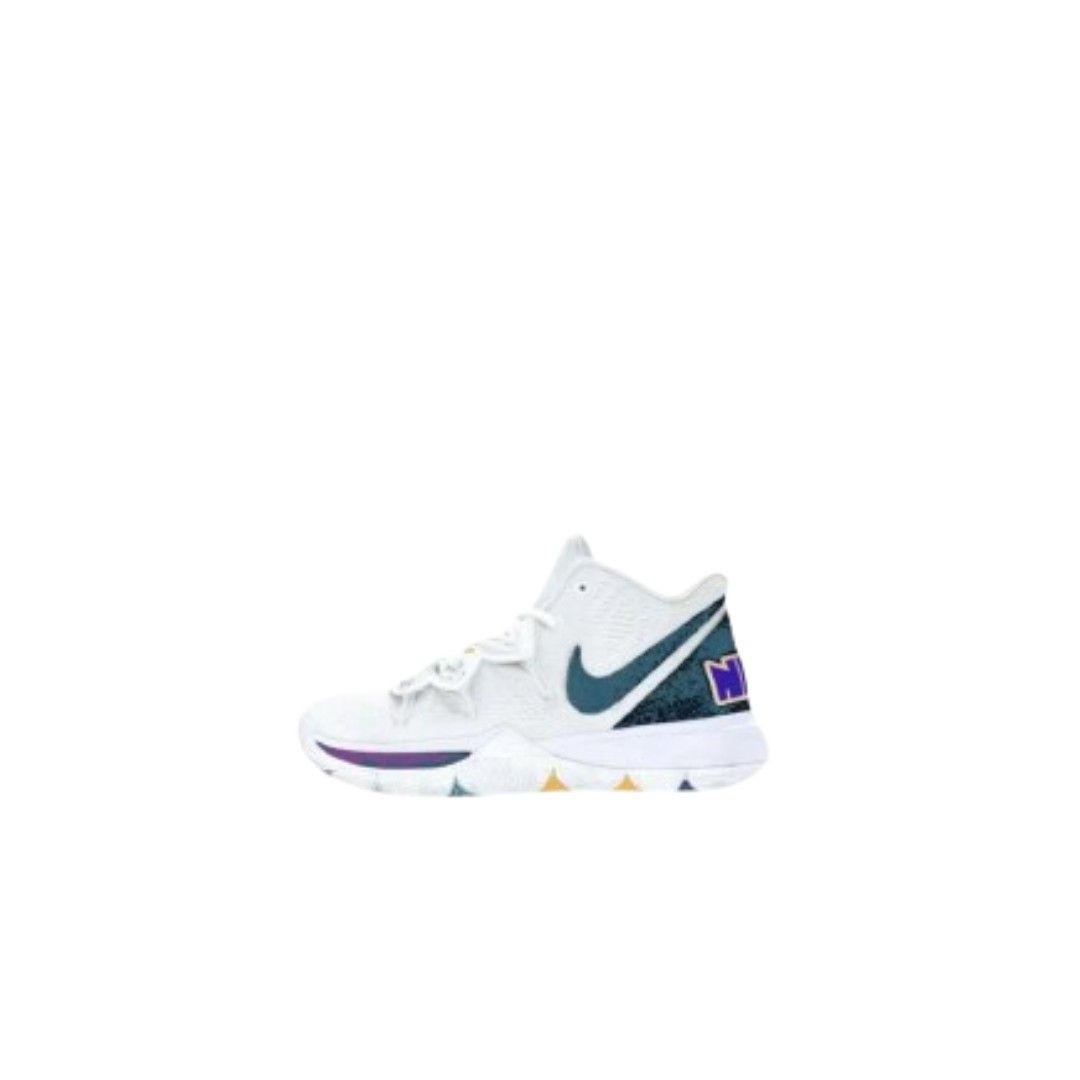 NIKE Kyrie 5 have a nike day