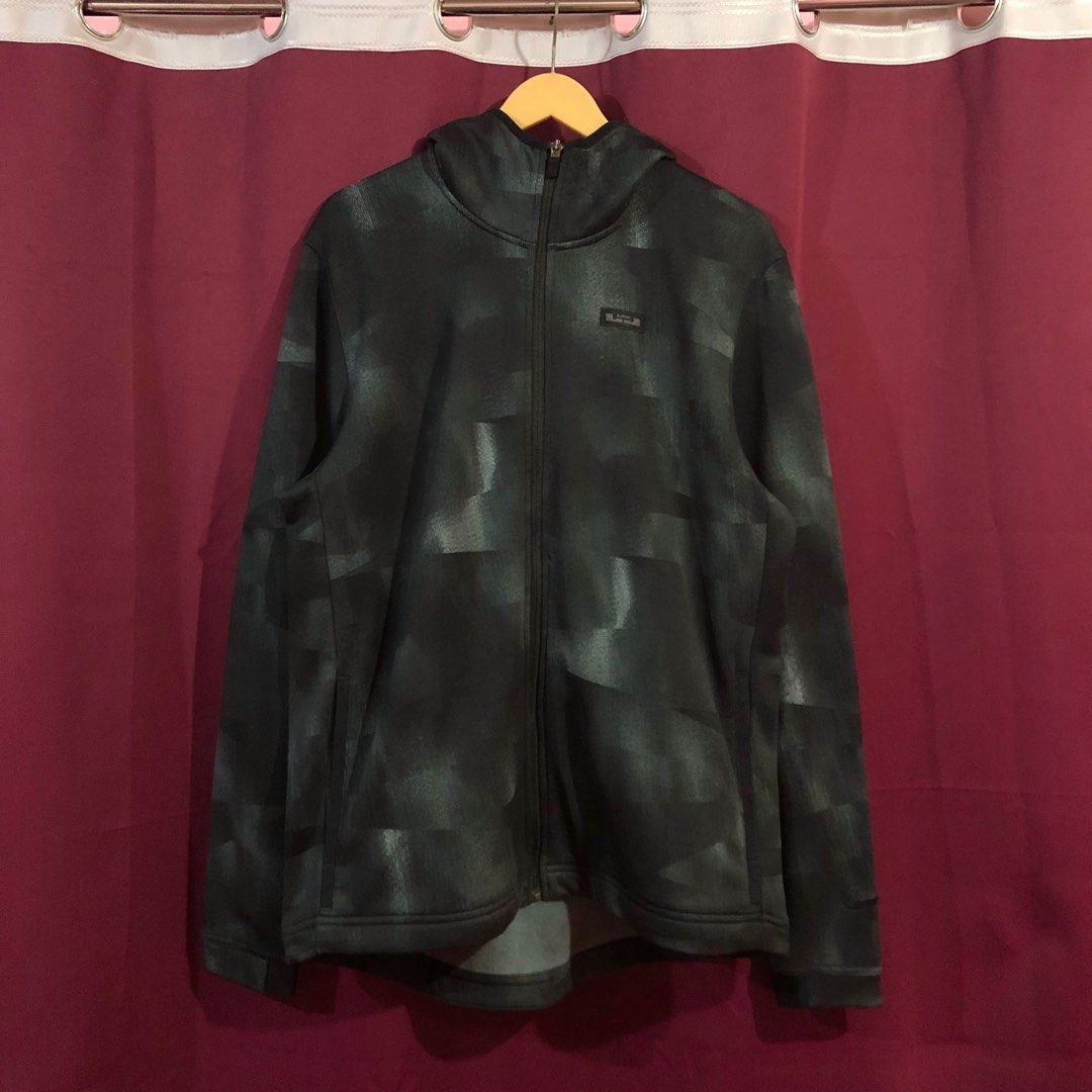 Nike Lebron Therma Zip Up Hoodie Men s Fashion Coats Jackets and Outerwear on Carousell