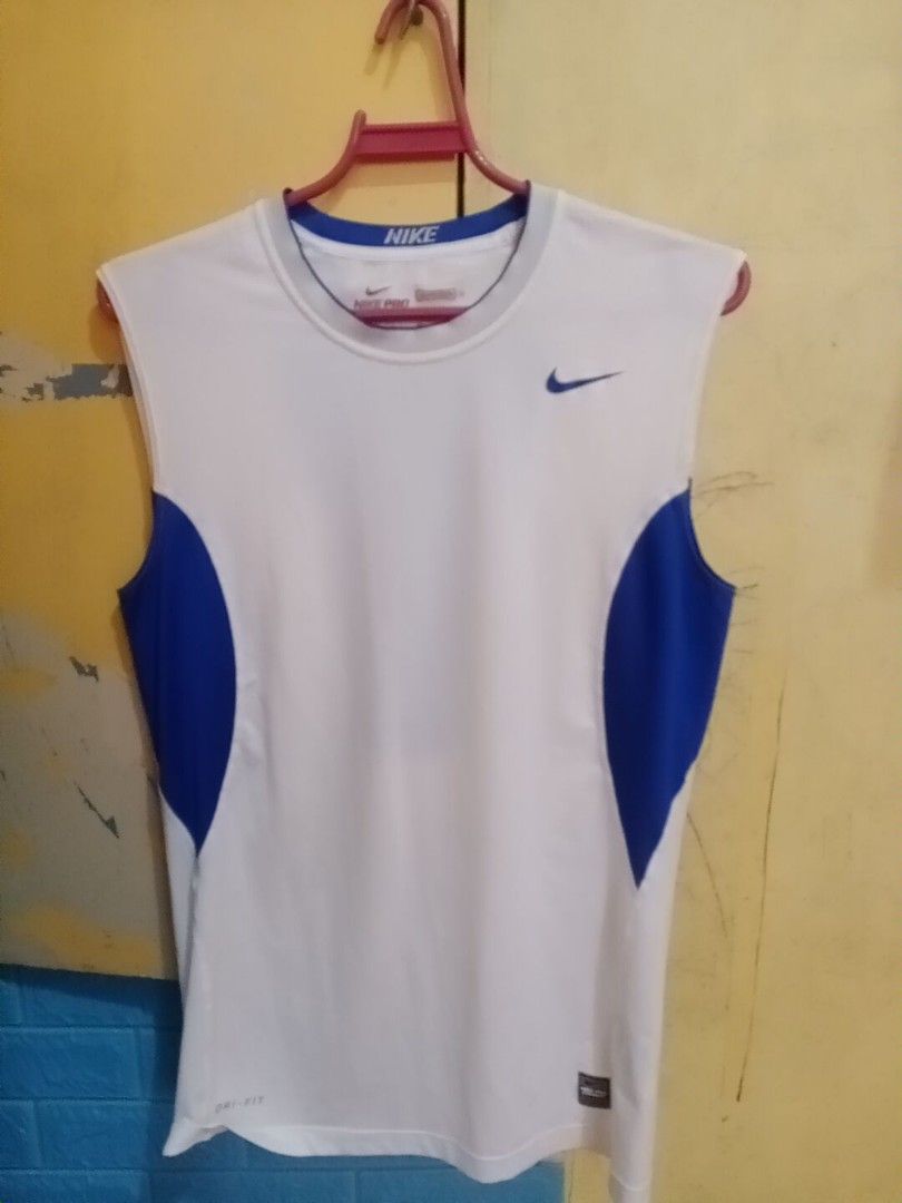 Nike combat tank top new arrivals