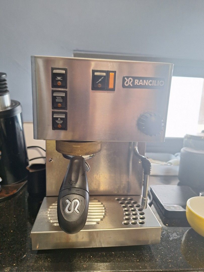 Rancilio Silvia V4 espresso coffee machine