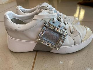 (Category: ) located in . Submitted by All_The_Nice_Things (Listing ID 1324447788, Image 1). Description: .