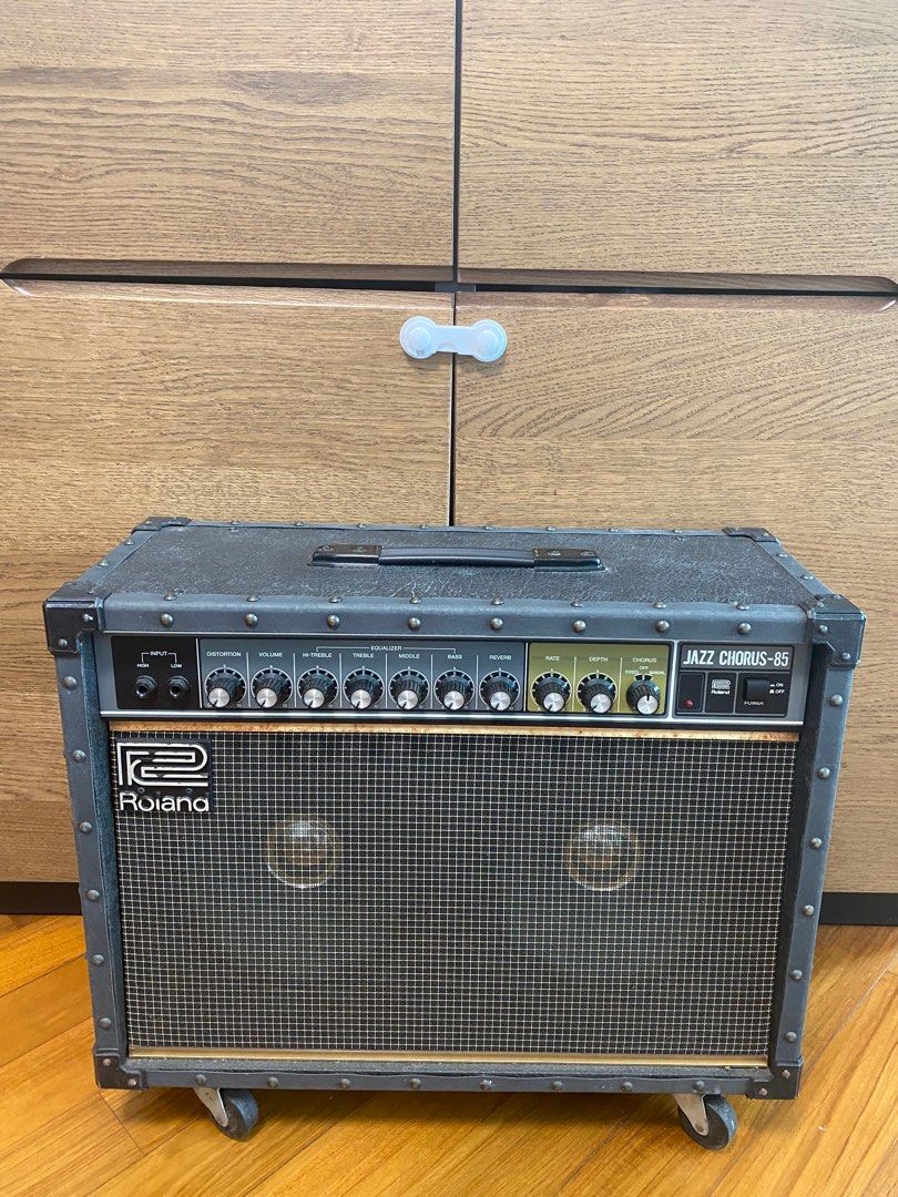 Roland JAZZ CHORUS-85 JC-85E ギターアンプ Roland JAZZ CHORUS-85 JC-85E ギターアンプ Roland JC-85E Jazz