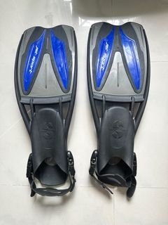 （分類：）位於 。 由 leinad0489 提交（商品編號 1324546171，圖片 1）。簡介： 。