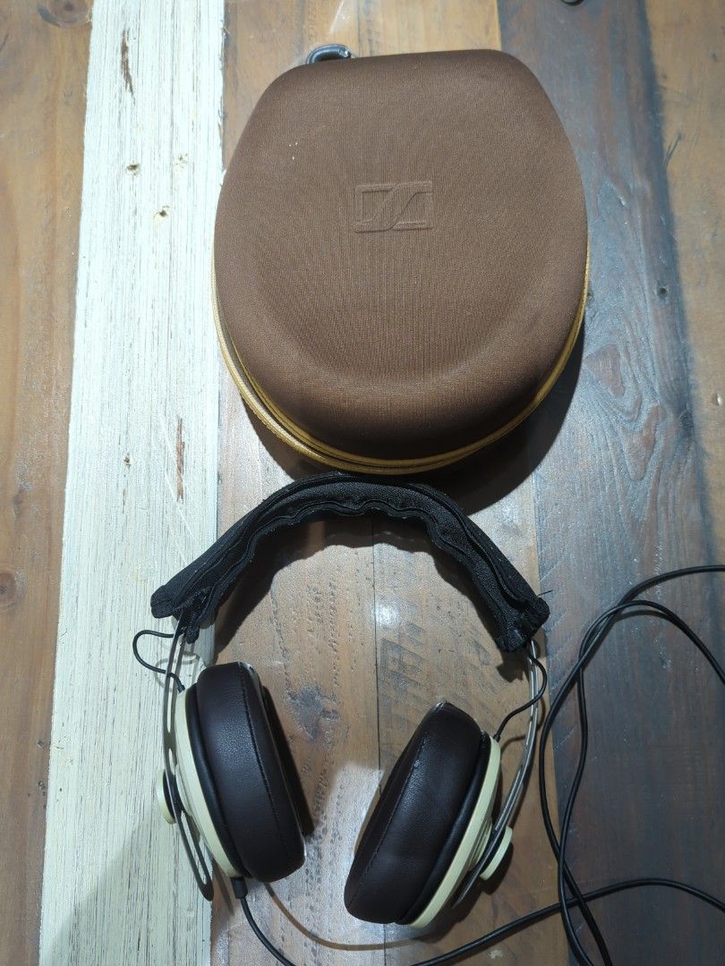 Sennheiser Momentum 1 Over Ear Headphones