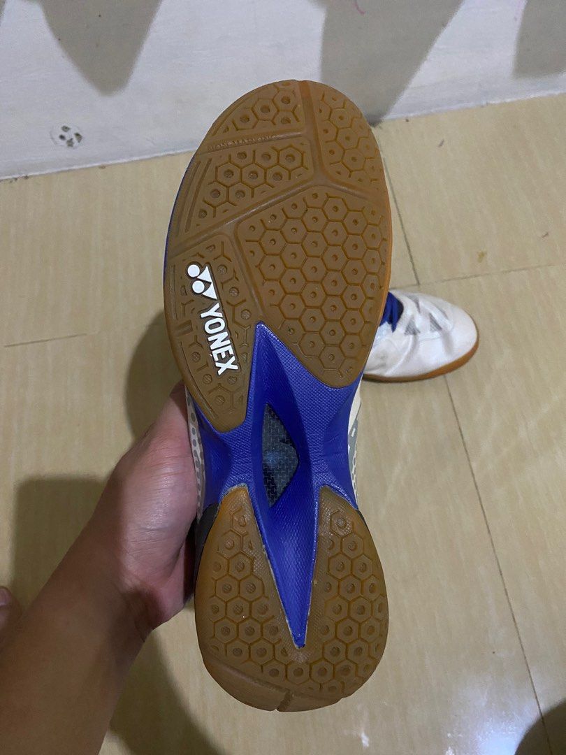 Sepatu badminton yonex comfort z size 45 28,5 cm, Olah Raga