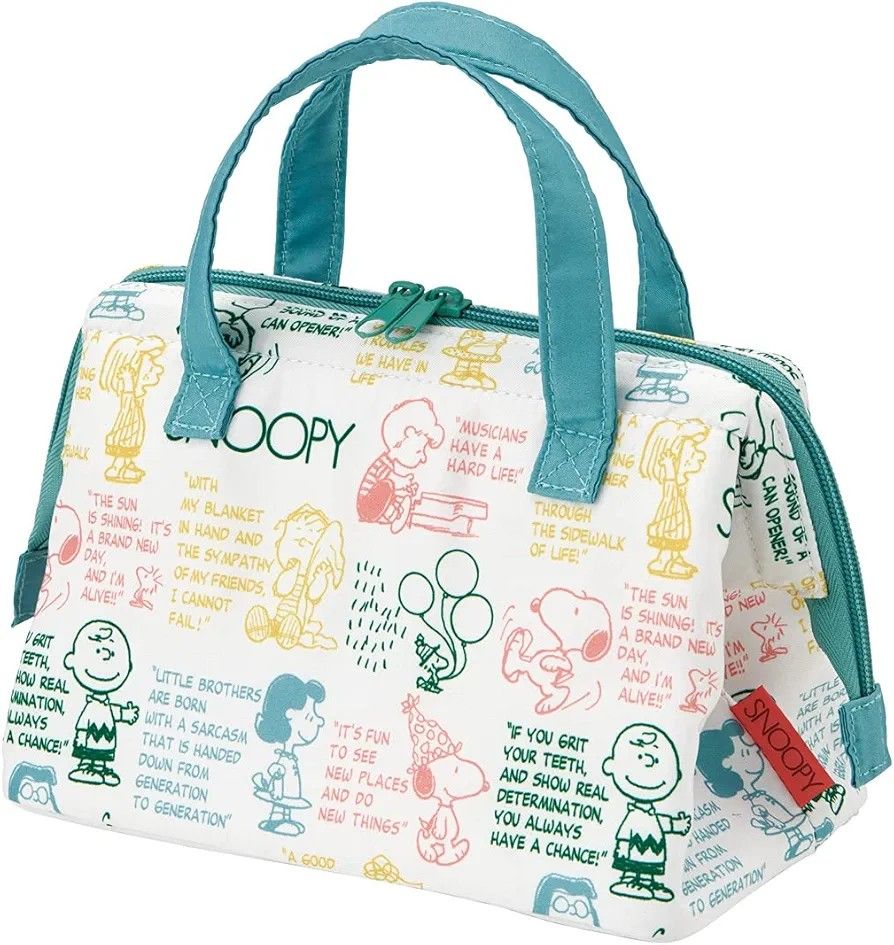 Snoopy Lunch insulated clasp bag (Category: Food Organization & Storage) located in Quezon City. Submitted by ana-chan (Listing ID 1324454145, Image 1). Description: This lunch tote has a zippered purse design that opens wide, making it extremely easy to use. The inside is made of aluminum, making it ideal for carrying foods that need to be kept cold. There is also a mesh pocket for ice packs to further enhance the cooling effect! The color chang