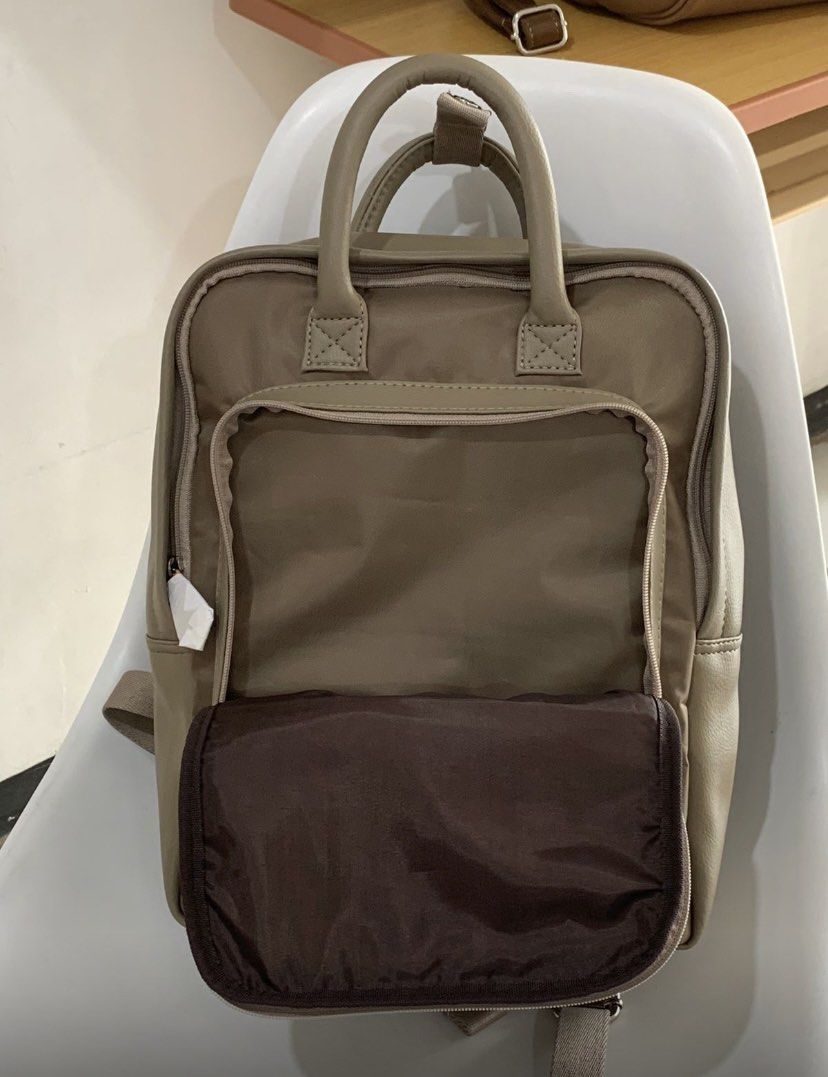 Tas Backpack Merk Gotosovie