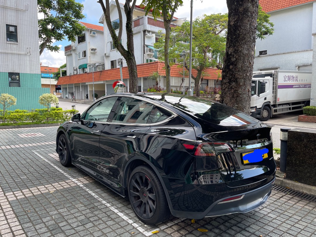 Tesla Model Y Long Range AWD Auto62866876433409112