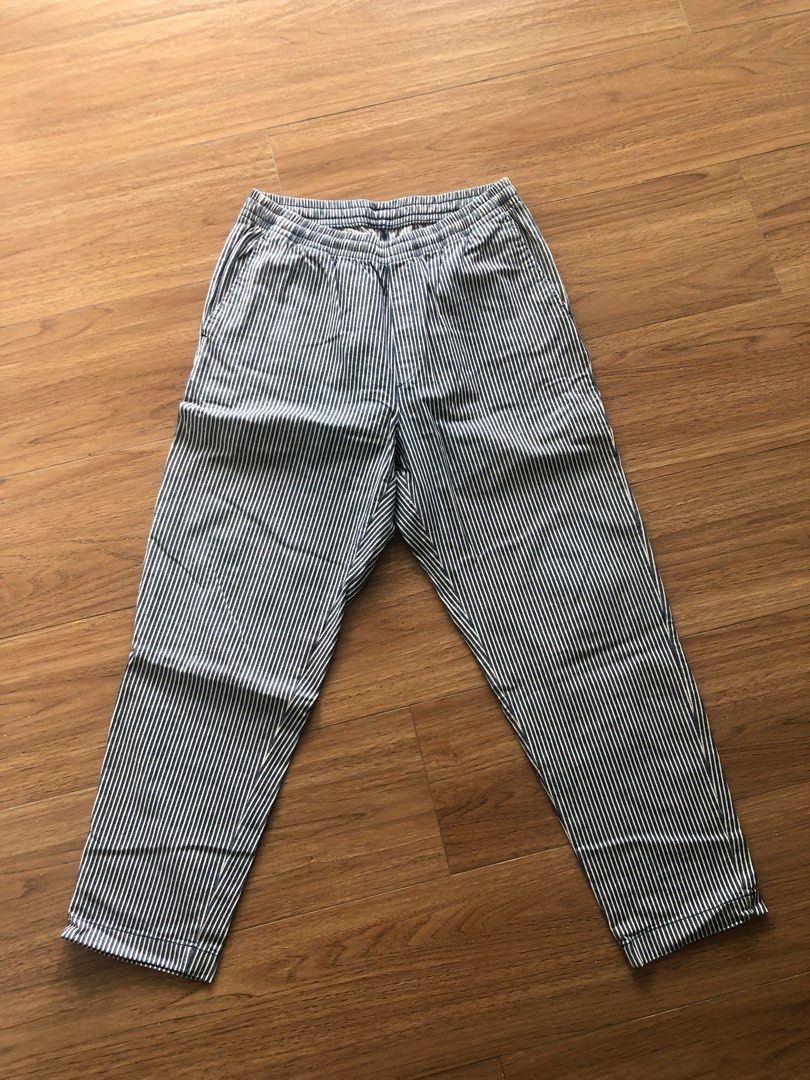 Uniqlo Striped Pants (Category: Trousers) located in Marikina City. Submitted by davethewave (Listing ID 1324521578, Image 1). Description: Uniqlo Striped Pants - Breathable fabric (Cotton) - Scandy Pants vibes! - Loose straight fit - No Flaws! Gcash MOP JnT Delivery.