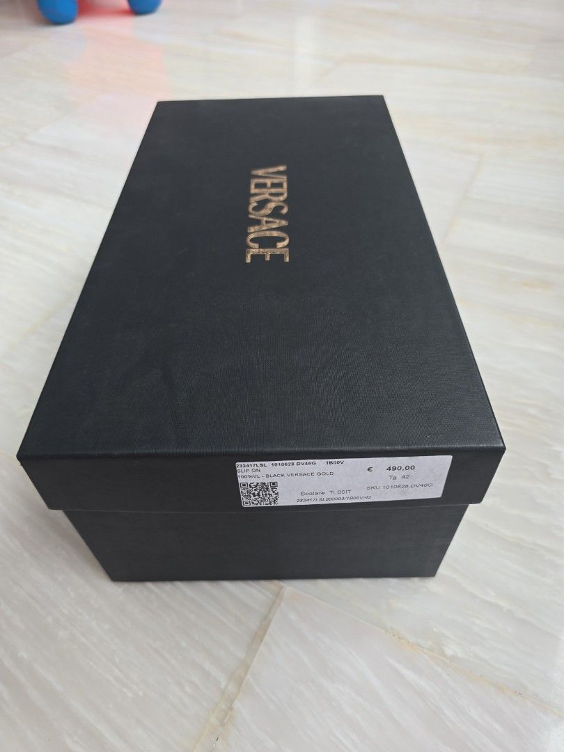 Versace shoe box top