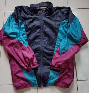 (Kategori: ) berada di . Dikirim oleh snowfogs (ID iklan 1324518108, Gambar 1). Deskripsi: .