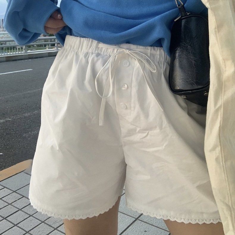 White shorts streetwear on sale