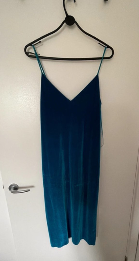 blue velvet dress for women Pacifica Cobalt Velvet Plunge-Neck Strapless Maxi Dress – Club L London