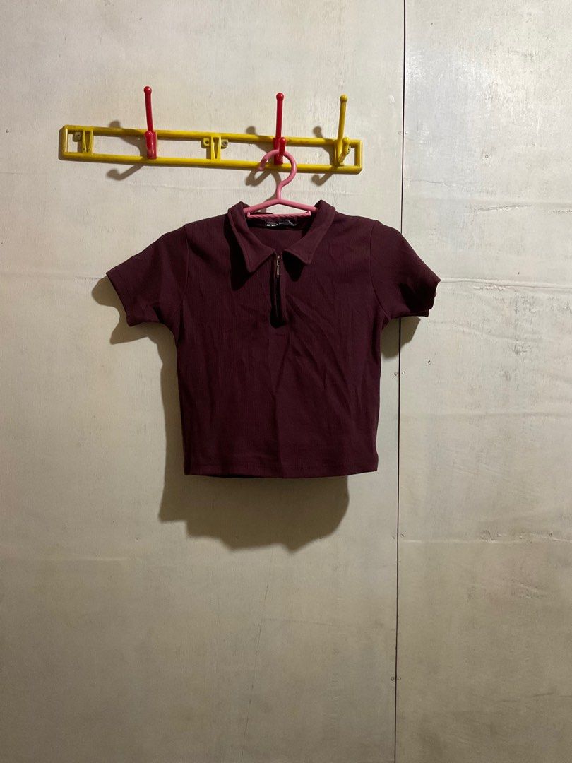 Zara Zipper Polo Crop Top (Category: Shirts) located in Antipolo. Submitted by j.cluttering (Listing ID 1324415250, Image 1). Description: Used for fitting only.
