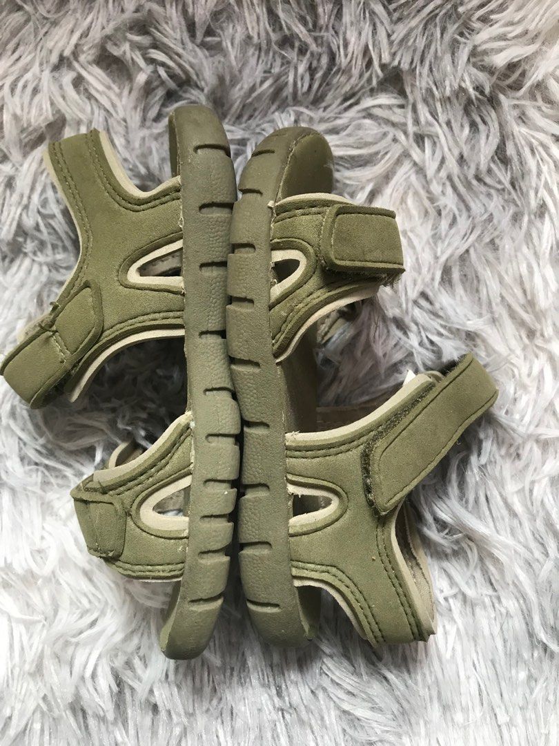 Zoe and zac sandals outlet
