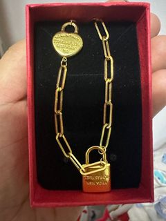 (Category: ) located in . Submitted by mjipreloved (Listing ID 1324695747, Image 1). Description: .