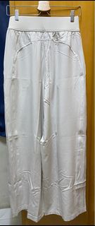 （分類：）位於 。 由 fromhk2000 提交（商品編號 1324572126，圖片 1）。簡介： 。