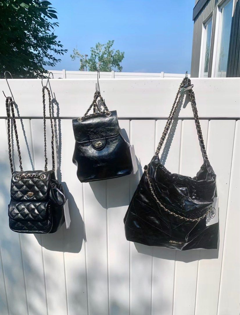 Anoetic chain draw shoulder bag, Women's Fashion, Bags