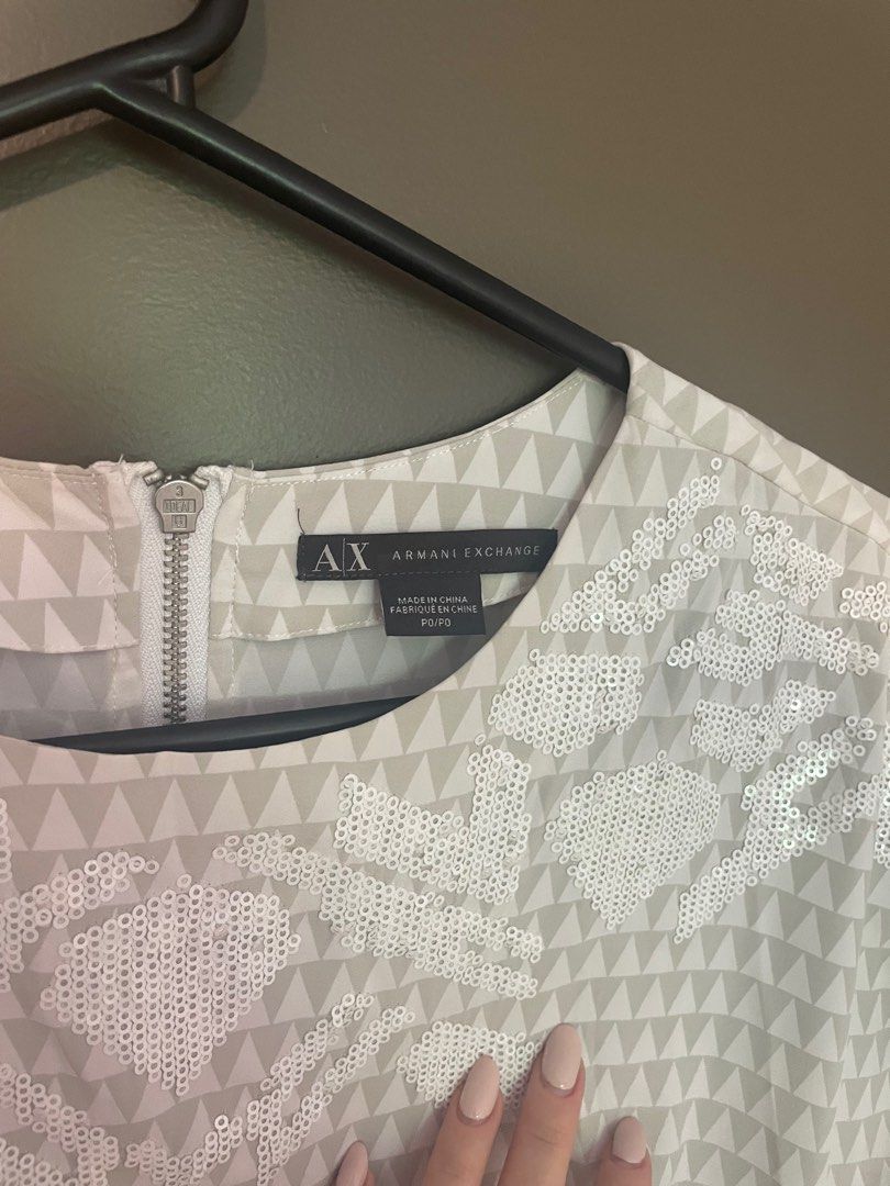Armani exchange white and grey shift dress xs, Women's Fashion, Dresses &  Sets, Dresses on Carousell