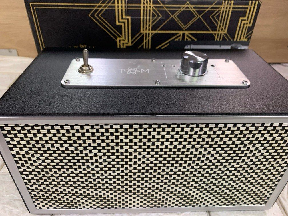 Atom Retro Classic 6” Bluetooth V4.1 Power Speaker Large (Category: Soundbars, Speakers & Amplifiers) located in Pasay City. Submitted by ayinong168 (Listing ID 1324608783, Image 2). Description: Item is in excellent condition working, complete accessories with box and manual very powerful sound pm for order many stocks available size is 12” x 6” x 6” .