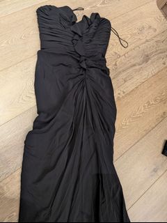 (Category: ) located in . Submitted by sboutique (Listing ID 1324689393, Image 1). Description: .