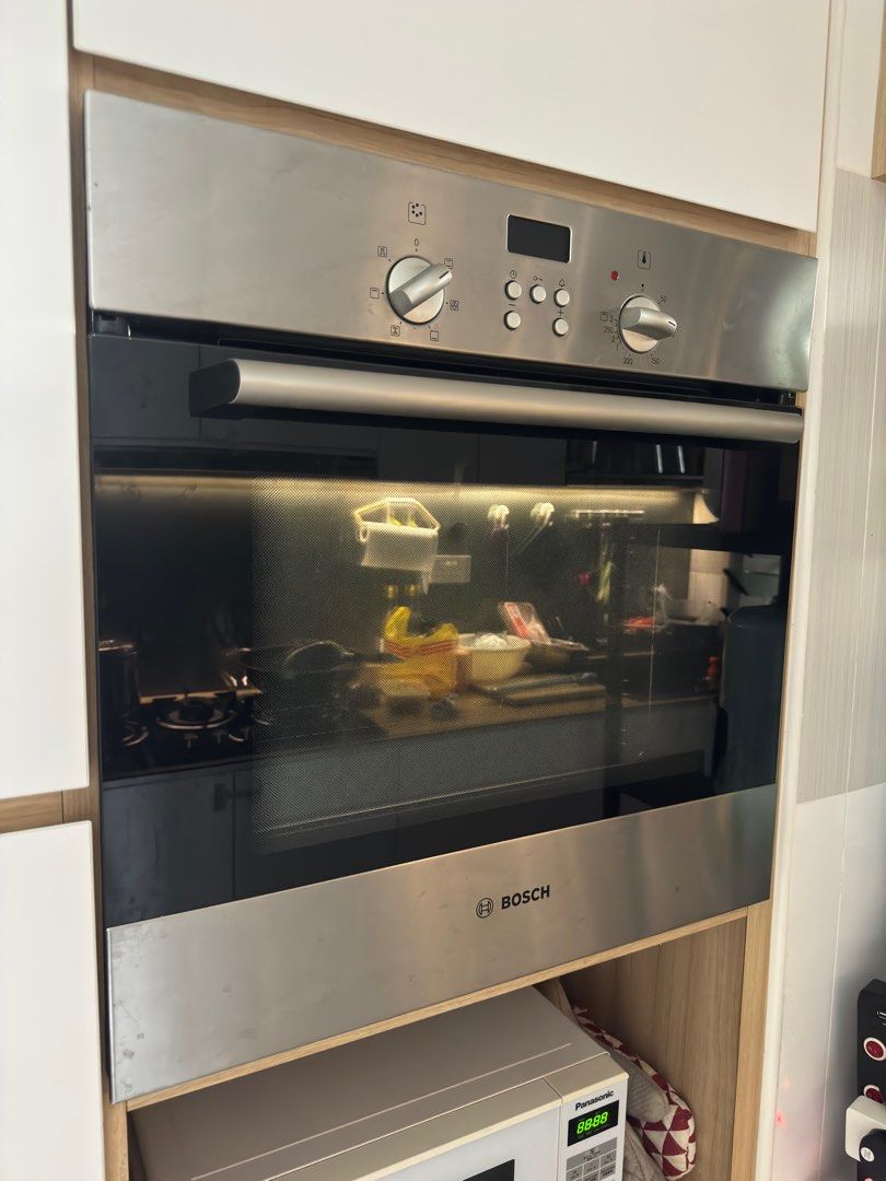 Bosch oven hbn331e2j top