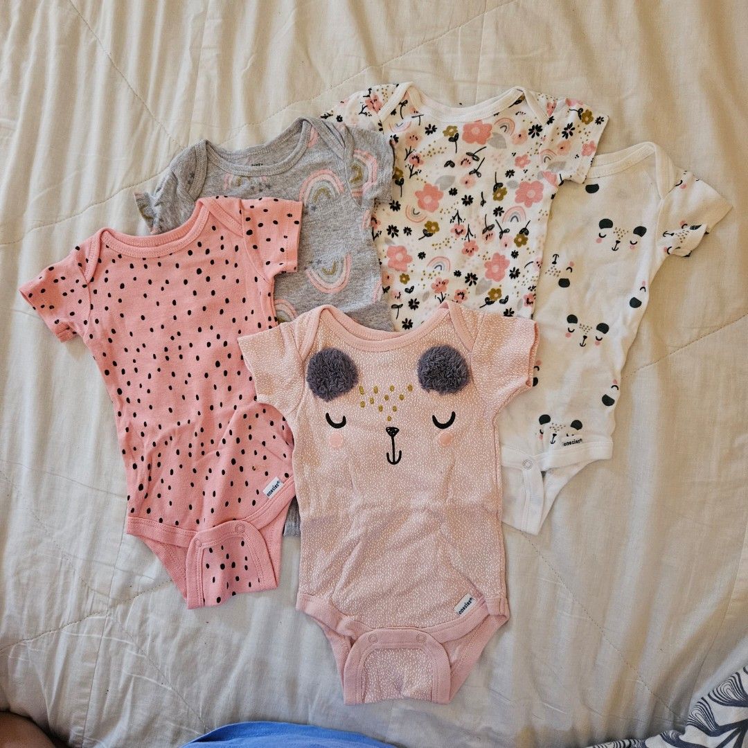 Carters girl onesies top