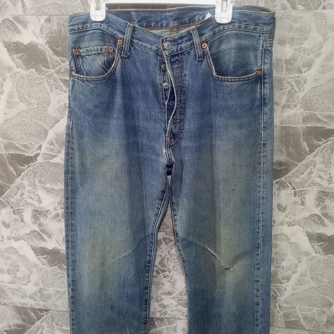 Celana jeans pria LEVIS 501 sz 34 casual kain tebal bagus, Fesyen