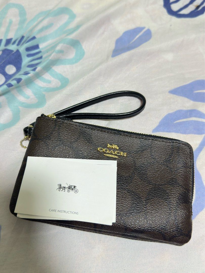 Coach double zip wristlet wallet, Women's Fashion, Bags Wallets