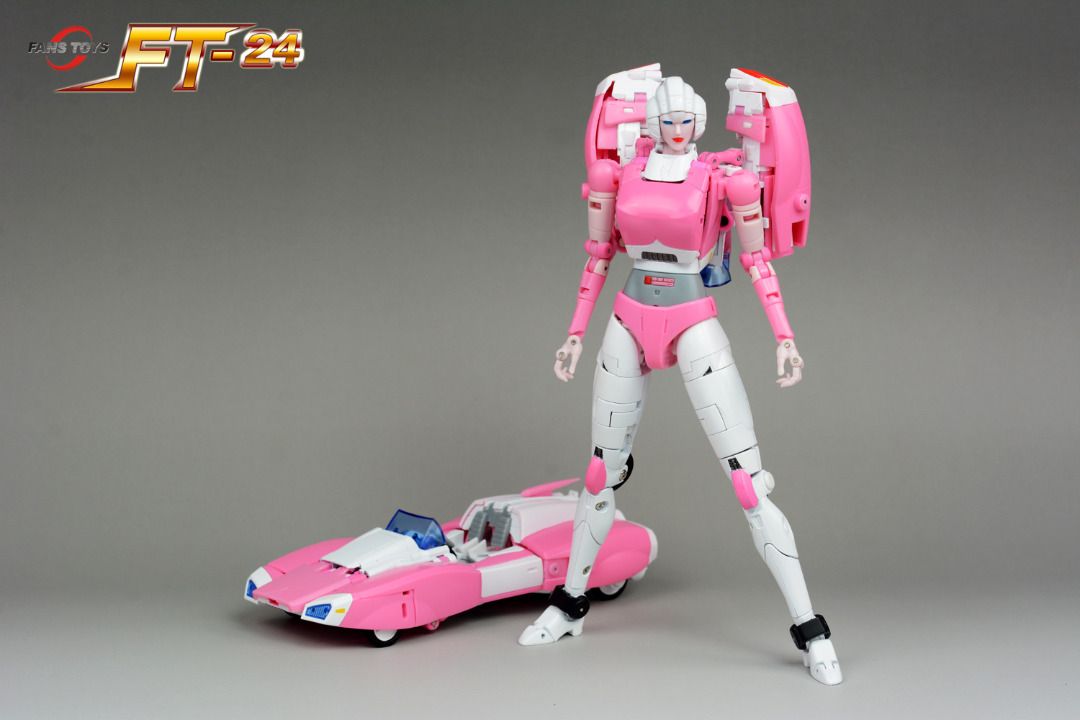 Fanstoys Arcee Rouge Transformers Masterpiece (Category: Figurines & Statues) located in Paranaque City. Submitted by otakuri (Listing ID 1324583605, Image 2). Description: FS: Fanstoys Arcee Rouge Transformers Masterpiece (9,999) - Serious buyers only, questions regarding it's availability will be ignored. - Authentic Original made by Fanstoys. - Transformable articulated figure. Diecast metal & plastic. - Brandnew Mint in Factory Sealed Box. Ne