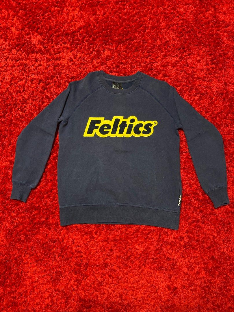 Feltics Sweatshirt